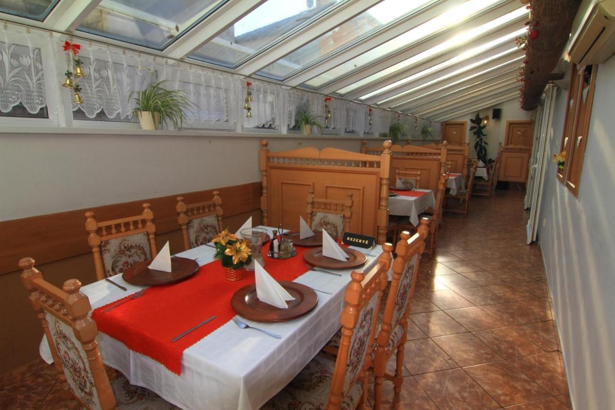 Penzion Blesk Ruzomberok Exterior foto