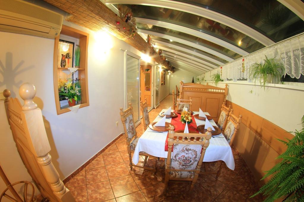 Penzion Blesk Ruzomberok Exterior foto